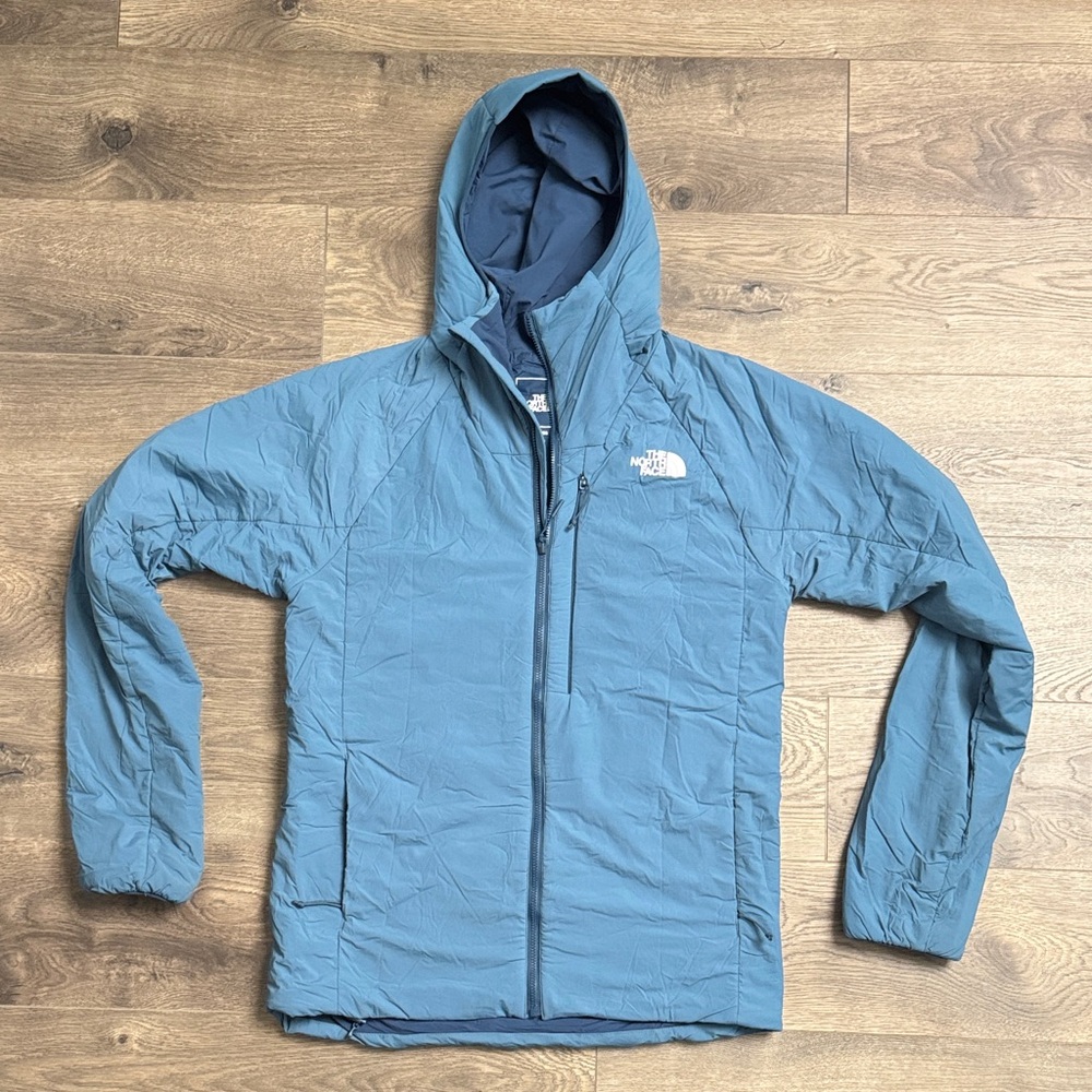 The North Face Men's Ventrix Slate Blue Performance Jacket
